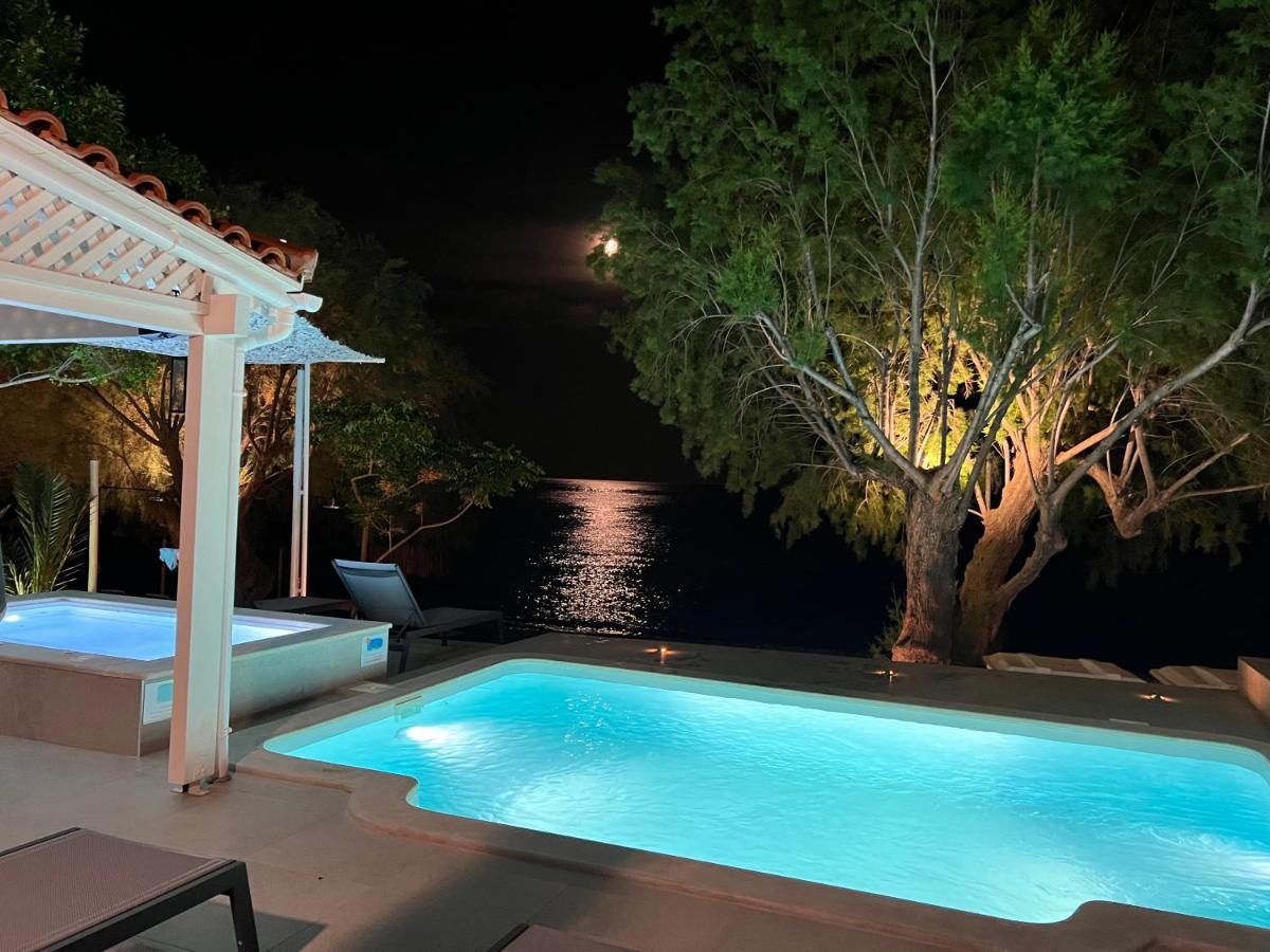 Nikkon Luxury Living Villa Arvi  Bagian luar foto